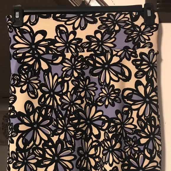 LuLaRoe Cassie skirt XL NWOT (never worn)